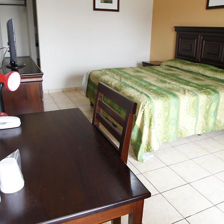 Apart Hotel Pico Bonito La Ceiba Cameră foto