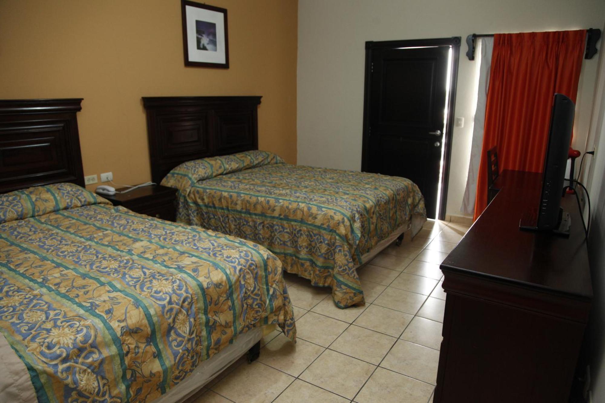 Apart Hotel Pico Bonito La Ceiba Cameră foto